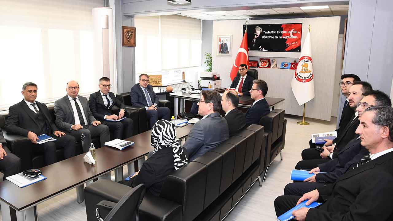 Vali Serdar Kartal, İl Özel İdaresinin Yürüttüğü Çalışmalar Hakkında Birifing  Aldı