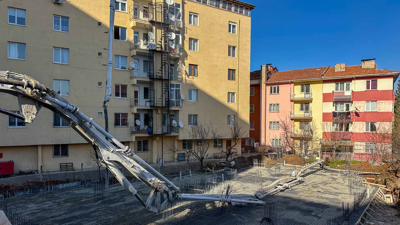 Uşak'ta inşaat işçisinin ölümüne ilişkin 3 kişi tutuklandı