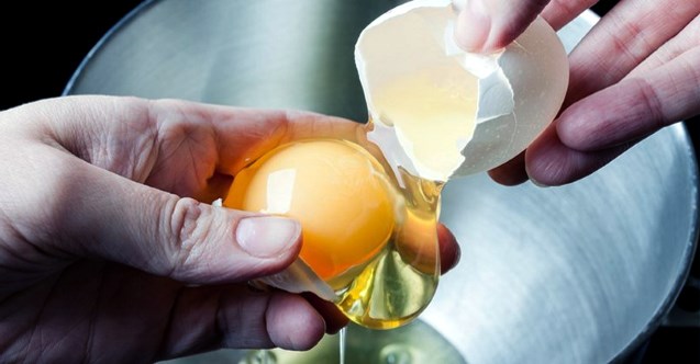 Yumurta Akı Maskesi Nasıl Yapılır?