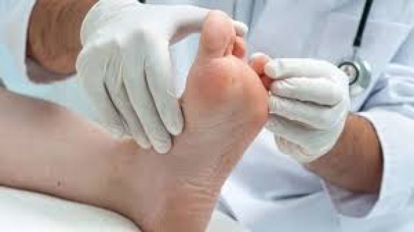 Candida Mantarı İçin Hangi Doktora Gidilir?