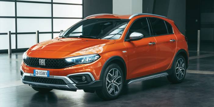 Hem cross hem SUV! Fiat Egea Cross indirimli fiyatla görücüye çıktı!