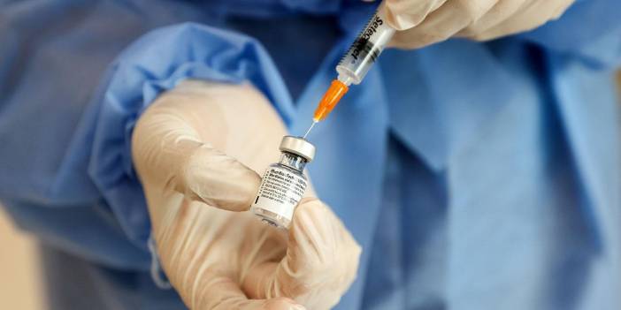 Koronavirüs Biontech Sinovac Turkovac aşısı olanlar dikkat! Kötü haber geldi bunu yapmanız gerekiyor