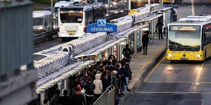 2024 akbil ücretleri metrobüs fiyatları! Zamlı tam öğrenci öğretmen elektronik bilet ücretleri abonman ücreti