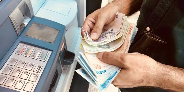 ATM'lerde yeni dönem! ATM'den para çekme limiti değişti bunu yapan KOMİSYON ödeyecek