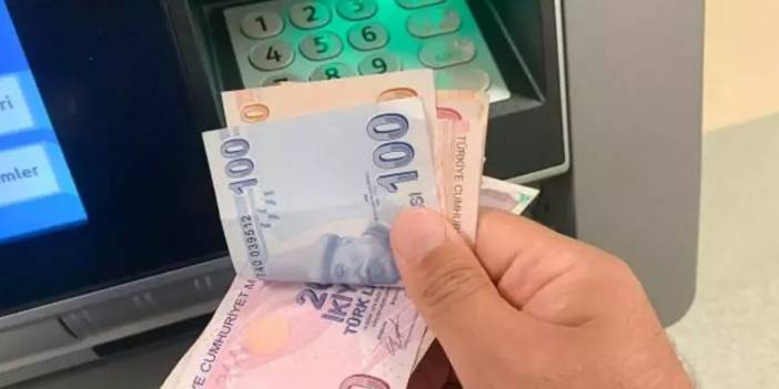 Cebinde bankamatik kartı olan hemen baksın! SON DAKİKA duyuruldu ATM'den 15.000 TL nakit para çekebilirsiniz
