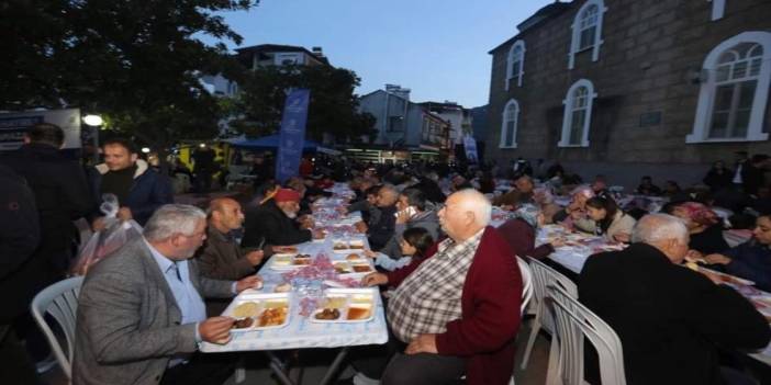 Aydın Bozdoğan'da geleneksel iftar sofrası kuruldu