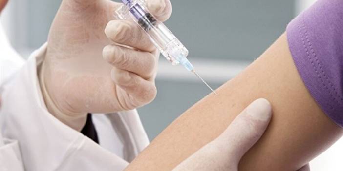 İğne yaptırmak aşı olmak orucu bozar mı? Diyanet açıkladı