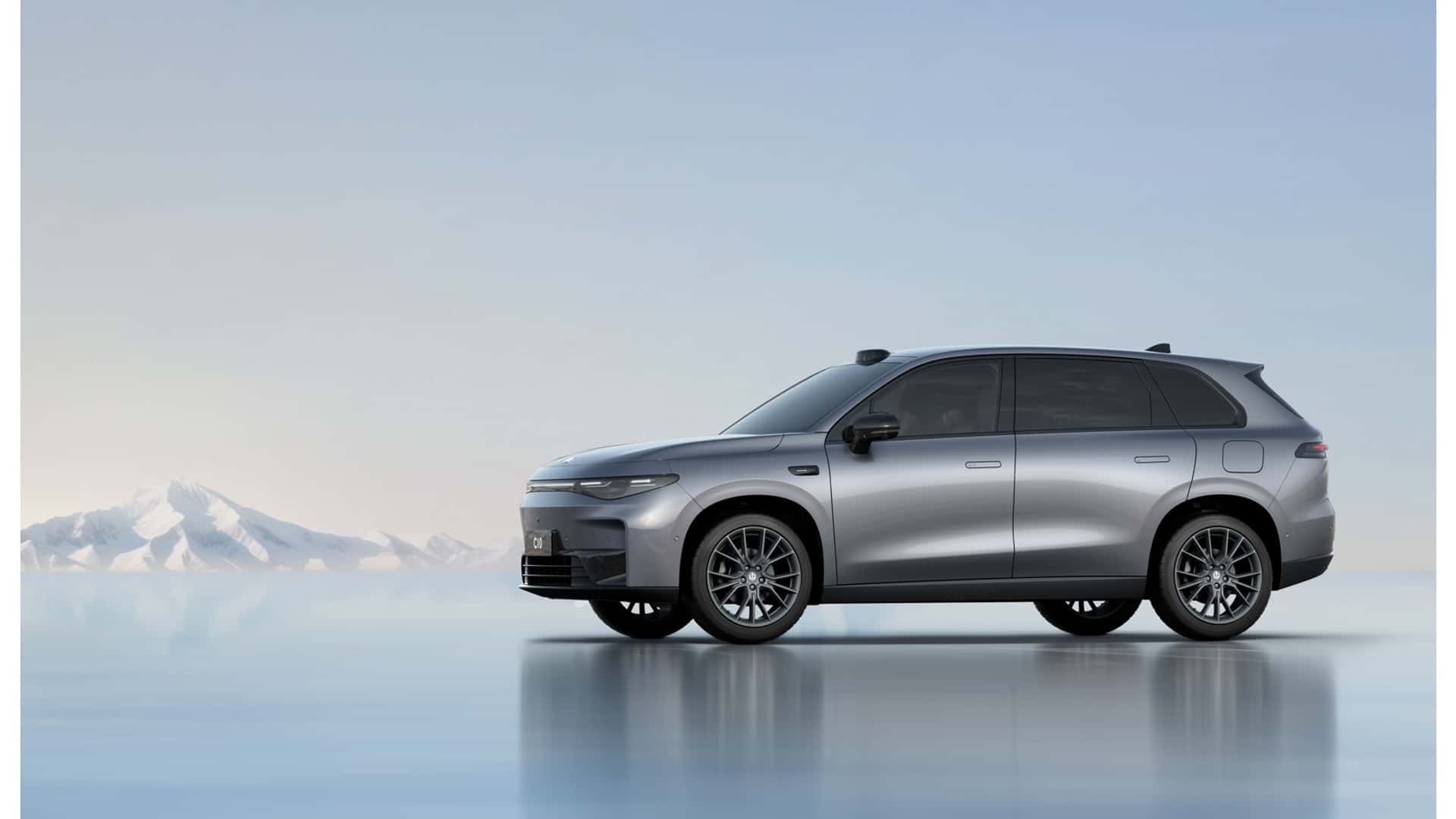 leapmotor-munih-otomobil-fuarinda-yeni-suv-modeli-c10-u-tanitti.jpeg