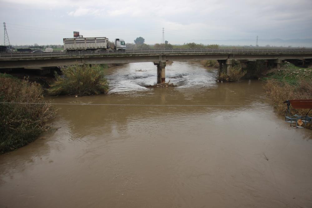 aw124113-03.jpg