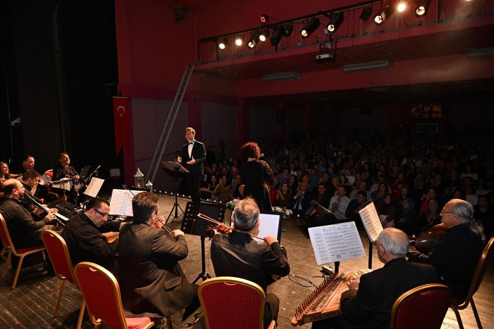 konser-1.jpg